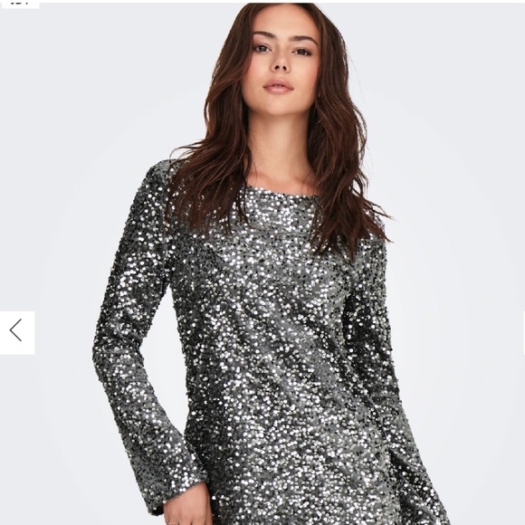 Gunmetal Long Sleeve Sequin Mini in S/M - Picture 5 of 5